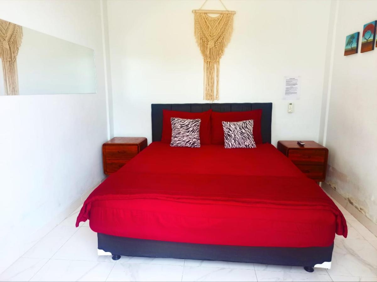 Loka Anyar Guest House เกอโรโบกัน ภายนอก รูปภาพ